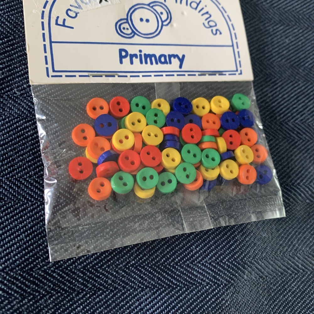 Favorite Findings Multi-Color Primary Colors Miniature Round Flat‎ Buttons 75ct - Picture 4 of 6